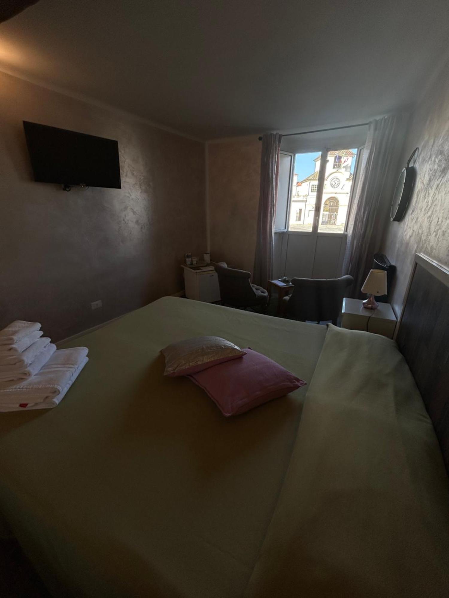 Bed and Breakfast La Finestra Sulla Reggia Venaria Reale Pokoj fotografie